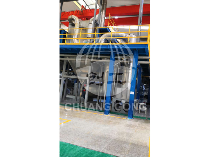 High temperature rotary flash dryer
